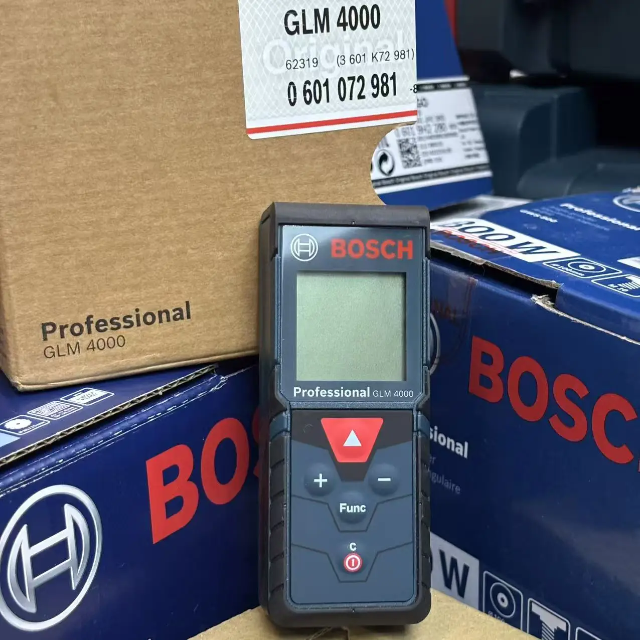 BOSCH GLM 4000 Laser Range Fin - đánh giá và giá Test Instruments